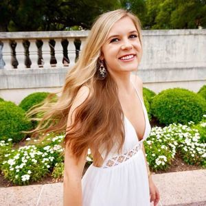 Meet your Posher, Brenna